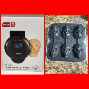 Skull Goth kitchen accessories NEW silicone SKULL ice cube maker & Waffle Maker